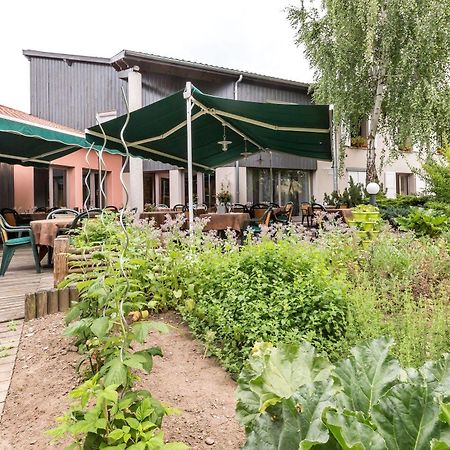 Hotel Restaurant La Tour Dunieres Exterior photo